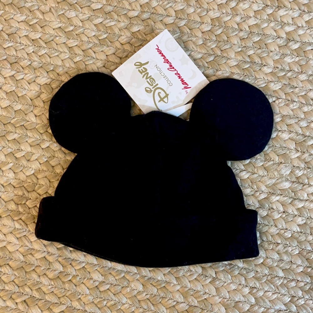 Hanna Andersson Disney Mickey Mouse ear hat XS